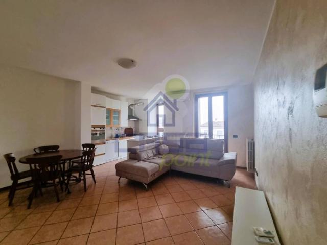 Appartamento in vendita a Casalpusterlengo, Lombardia