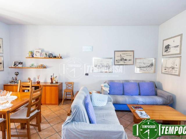 Appartamento in vendita a Casalpusterlengo, Lombardia