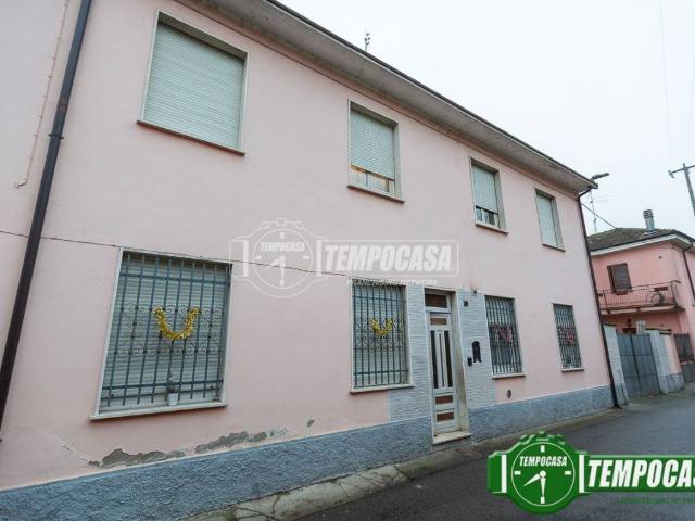 Appartamento in vendita a Casalpusterlengo, Lombardia