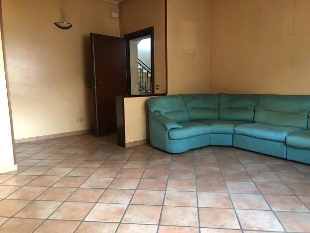 Appartamento in vendita a Casalpusterlengo, Lombardia