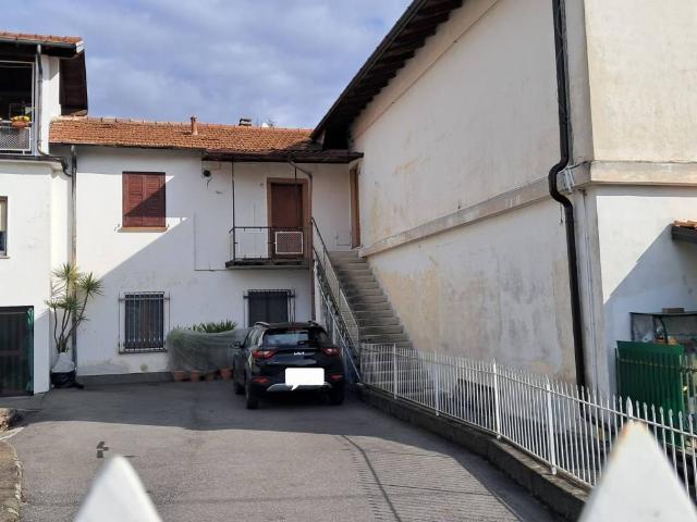Appartamento in vendita a Comunità Montana Valli del Verbano, Casalzuigno
