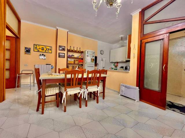 Appartamento in vendita a Casandrino, Napoli