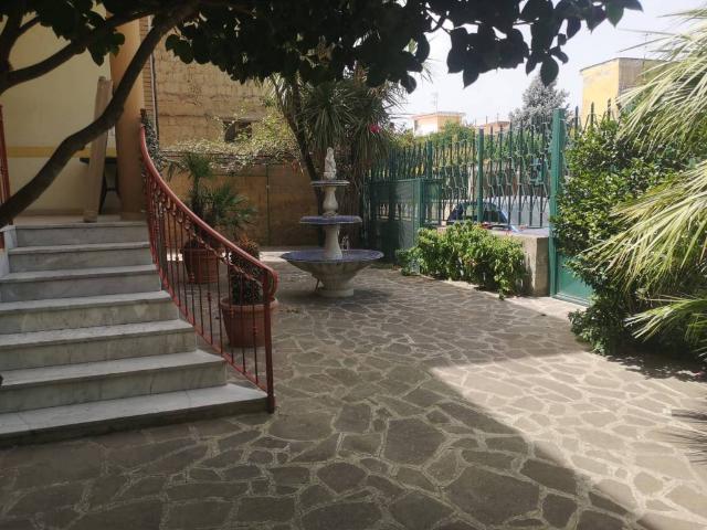 Appartamento in vendita a Casandrino, Campania
