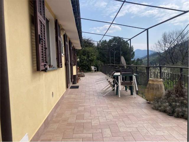 Appartamento in vendita a Casanova Lerrone, Liguria