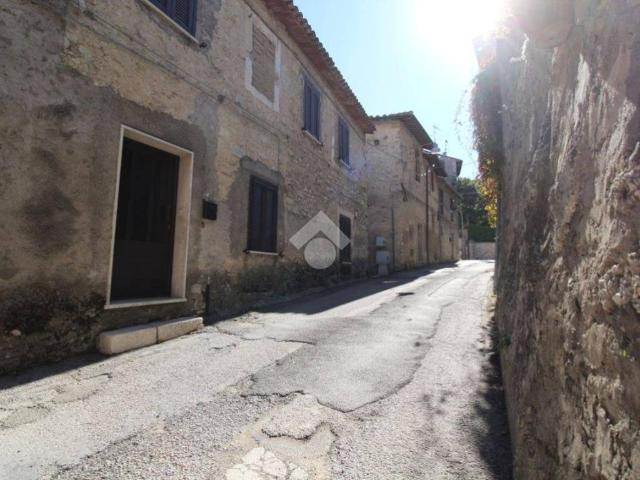 Appartamento in vendita a Collelungo, Casaprota