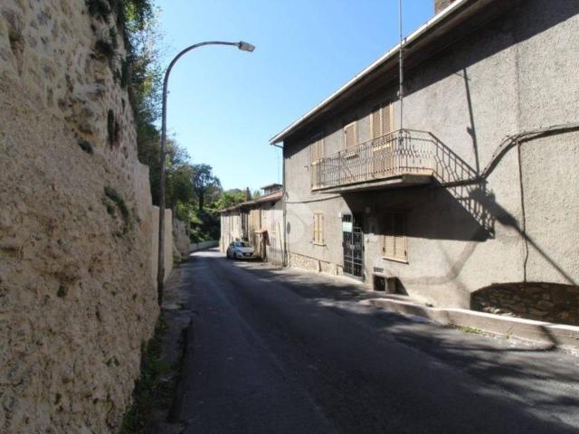 Appartamento in vendita a Montenero Sabino, Lazio