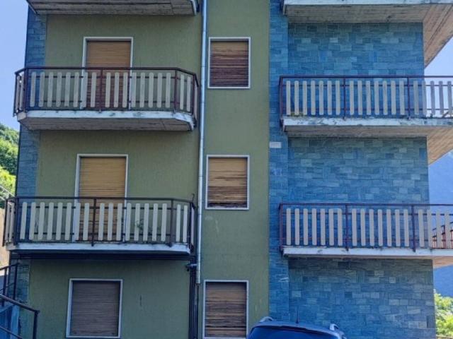 Appartamento in vendita a Casargo, Lombardia