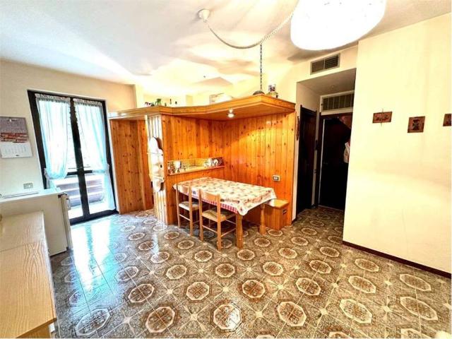 Appartamento in vendita a Casargo, Lombardia
