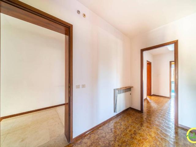 Appartamento in vendita a Casarsa della Delizia / Cjasarsa, Casarsa della Delizia / Cjasarse