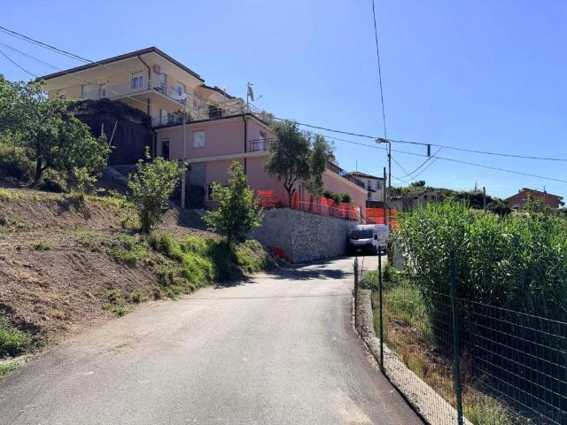 Appartamento in vendita a Verici superiore, Casarza Ligure