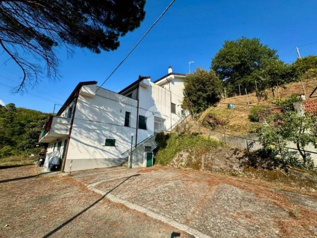 Appartamento in vendita a Verici inferiore, Casarza Ligure