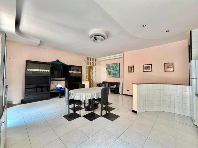 Appartamento in vendita a Casavatore, Campania