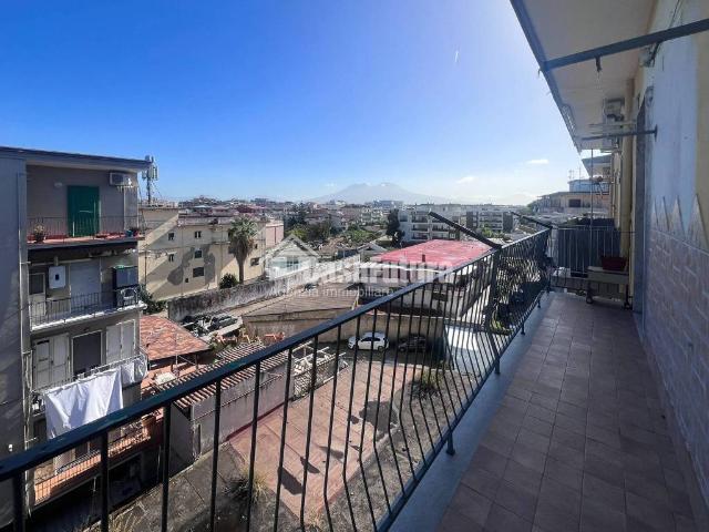 Appartamento in vendita a Casavatore, Napoli