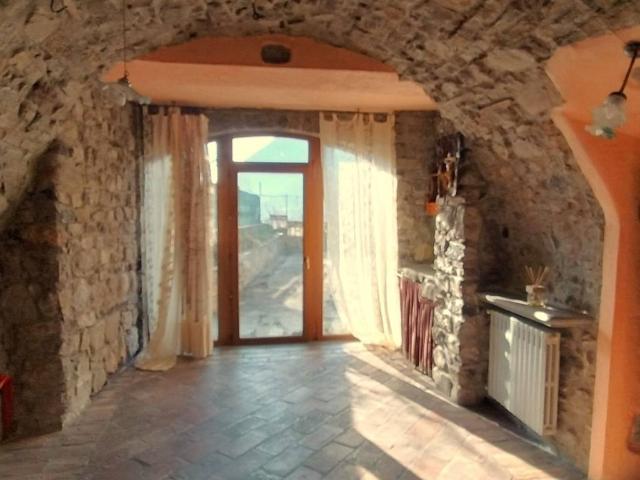 Appartamento in vendita a Casazza, Lombardia