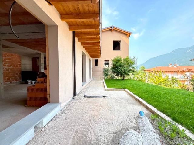 Appartamento in vendita a Casazza, Lombardia