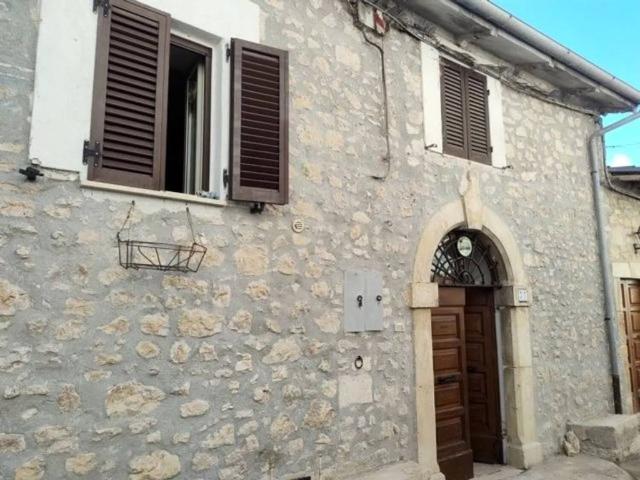 Appartamento in vendita a Cascia, Umbria