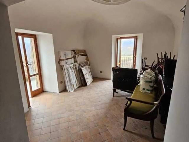 Appartamento in vendita a Cascia, Umbria