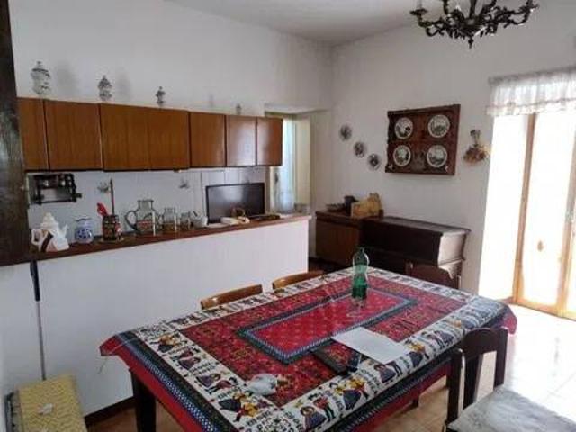 Appartamento in vendita a Cascia, Umbria