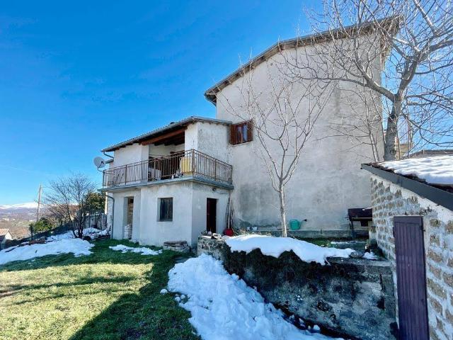 Appartamento in vendita a Cascia, Umbria