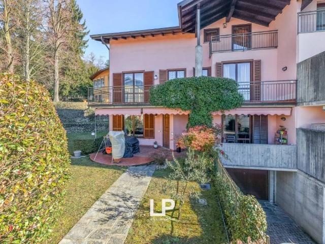Appartamento in vendita a Casciago, Lombardia