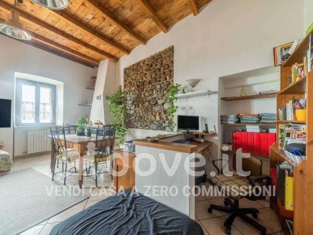Appartamento in vendita a Casciago, Lombardia