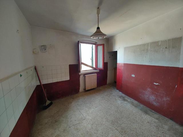 Appartamento in vendita a Casciana Terme Lari, Lari
