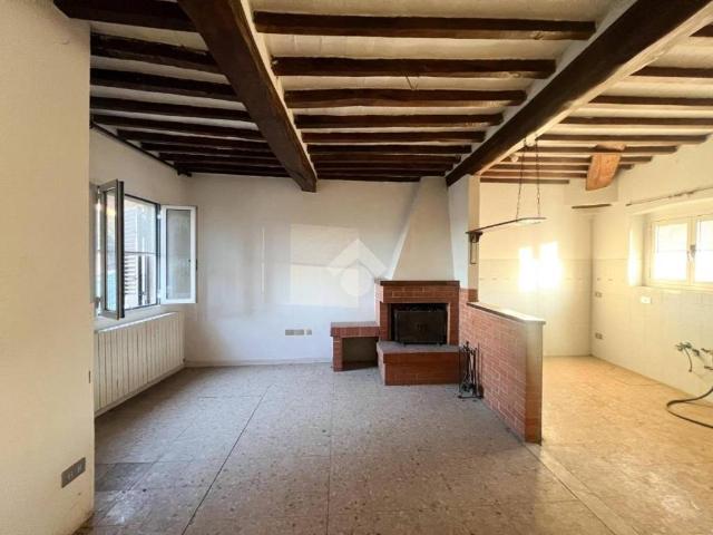 Appartamento in vendita a Casciana Terme Lari, Cevoli