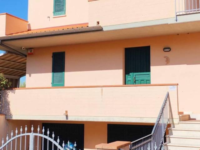 Appartamento in vendita a Perignano, Pisa