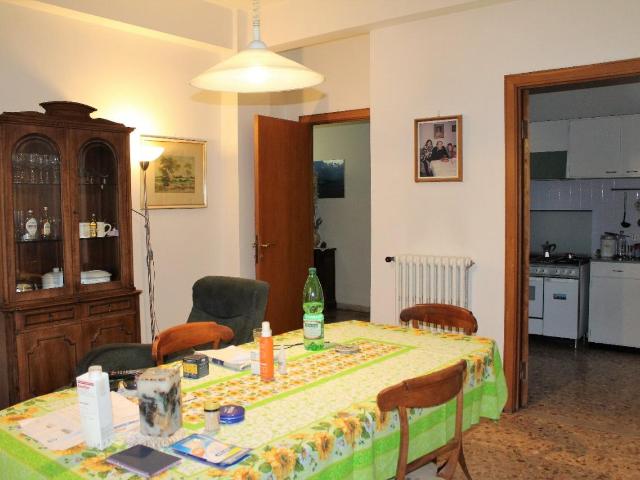 Appartamento in vendita a Cascina