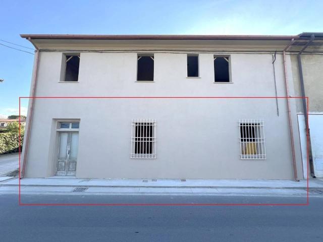Appartamento in vendita a Cascina, Toscana