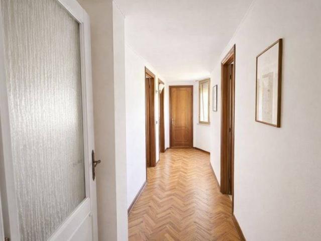 Appartamento in vendita a Marciana, Cascina