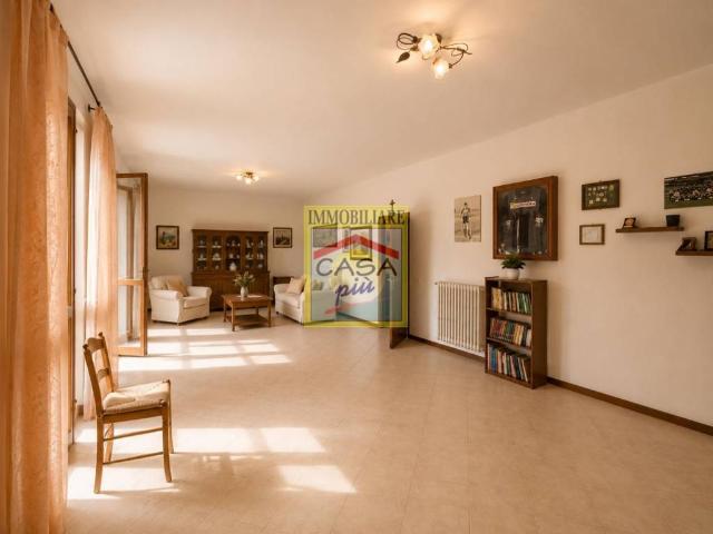 Appartamento in vendita a Cascina, Toscana