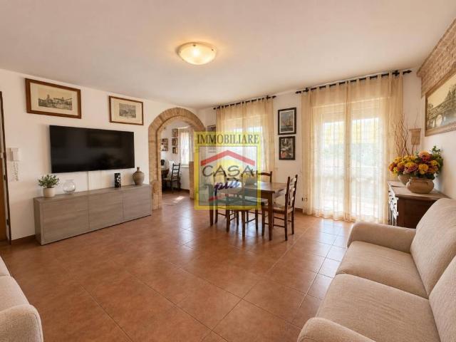 Appartamento in vendita a Navacchio, Cascina