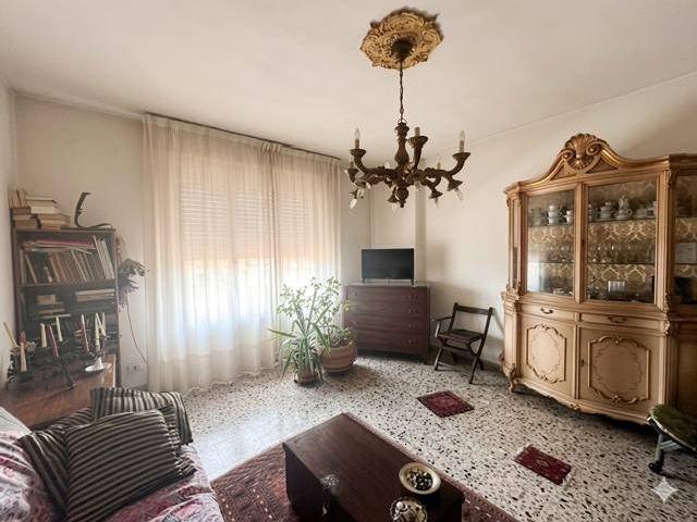 Appartamento in vendita a Cascina, Toscana