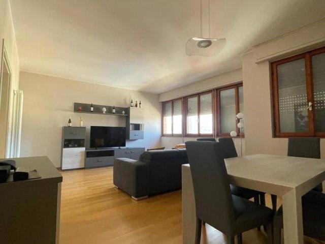 Appartamento in vendita a Cascina, Toscana