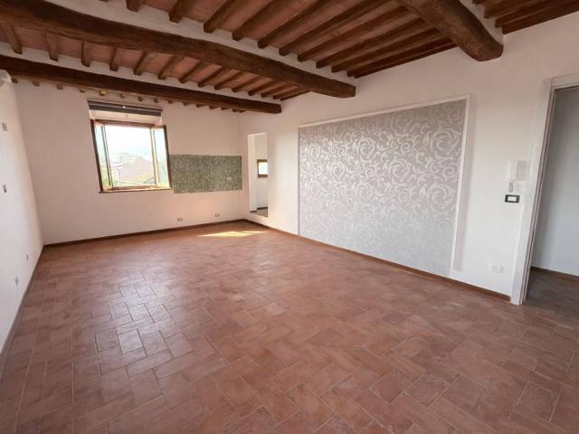 Appartamento in vendita a Cascina, Toscana