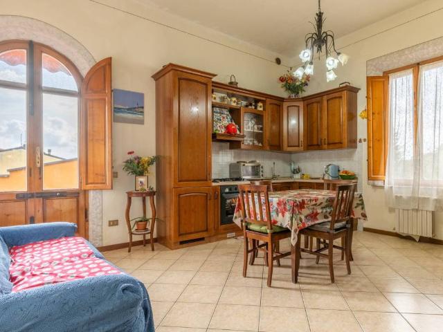 Appartamento in vendita a San Benedetto, Cascina
