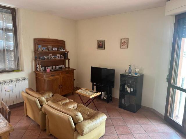 Appartamento in vendita a Garzella, Cascina