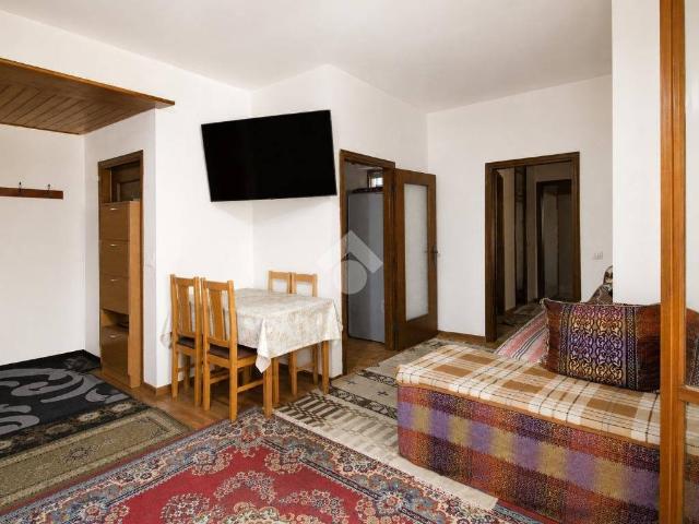Appartamento in vendita a Marciana, Cascina