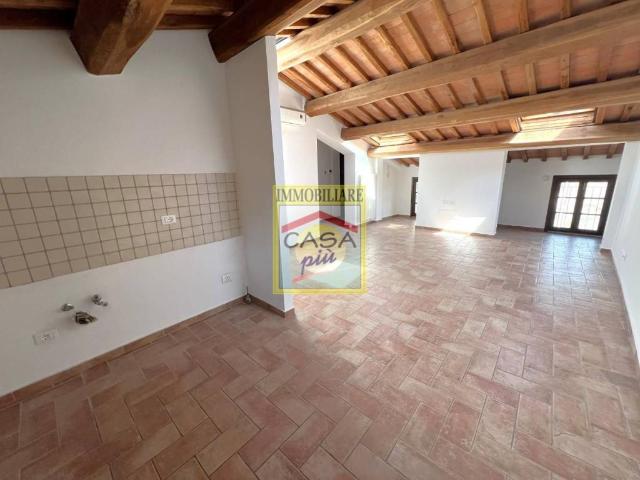 Appartamento in vendita a San Frediano a Settimo, Cascina