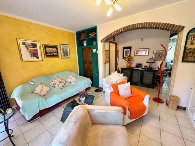 Appartamento in vendita a San Benedetto, Cascina