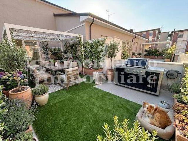 Appartamento in vendita a Cascina, Toscana
