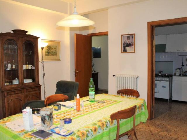 Appartamento in vendita a Marciana, Cascina