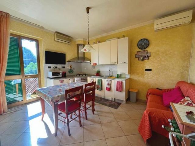 Appartamento in vendita a Buti, Toscana