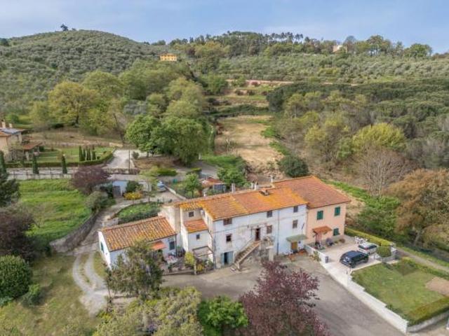Appartamento in vendita a Buti, Toscana