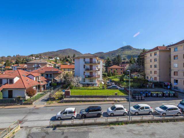 Appartamento in vendita a Casella, Liguria