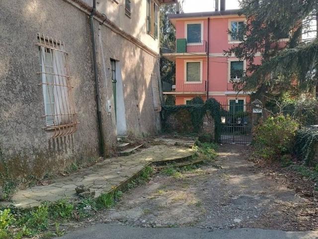 Appartamento in vendita a Casella, Liguria