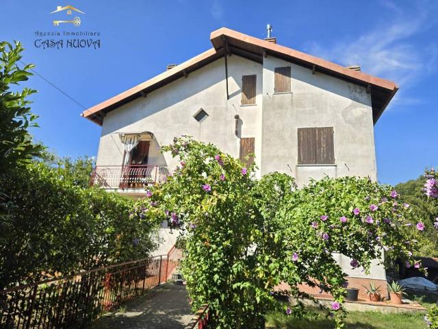 Appartamento in vendita a Casella, Liguria