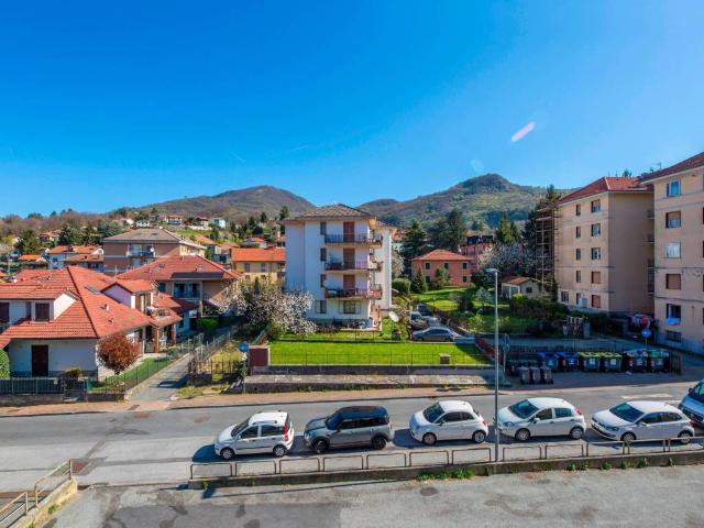 Appartamento in vendita a Casella, Liguria