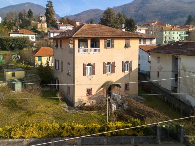 Appartamento in vendita a Casella, Liguria
